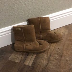 Bearpaw boots